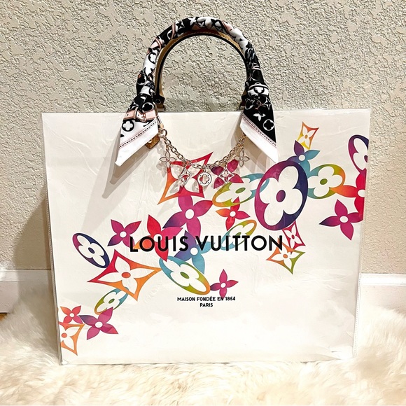 Louis Vuitton Handbags - Louis Vuitton LV Limited Edition Large Shopping Bag Tote Crossbody Bag with PVC